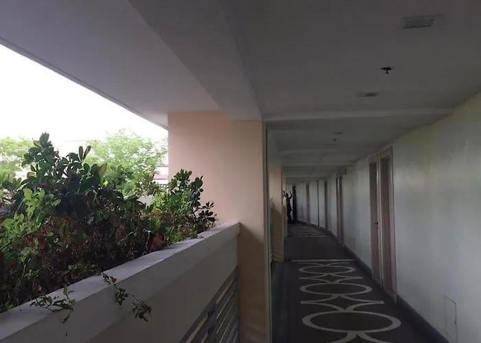 Newport Family Near Naia T3 Apartment Manila