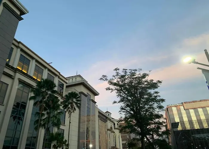 Apartment Newport Family Near Naia T3
