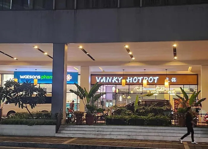 Newport Family Near Naia T3 Manila